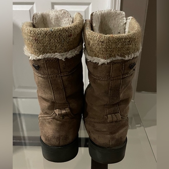 Roxy Boots - Picture 5 of 5